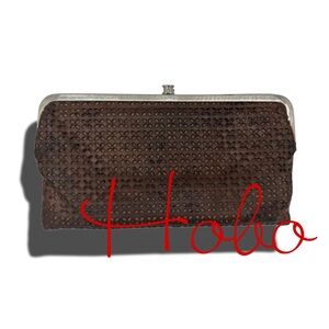 HOBO INTERNATIONAL Lauren Clutch-Wallet In Wave Weave Leather